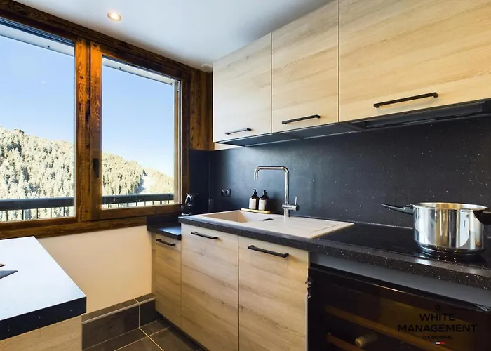 Ariondaz Daphnee - Traversant Avec Magnifique Vue Vallee Mae-4624